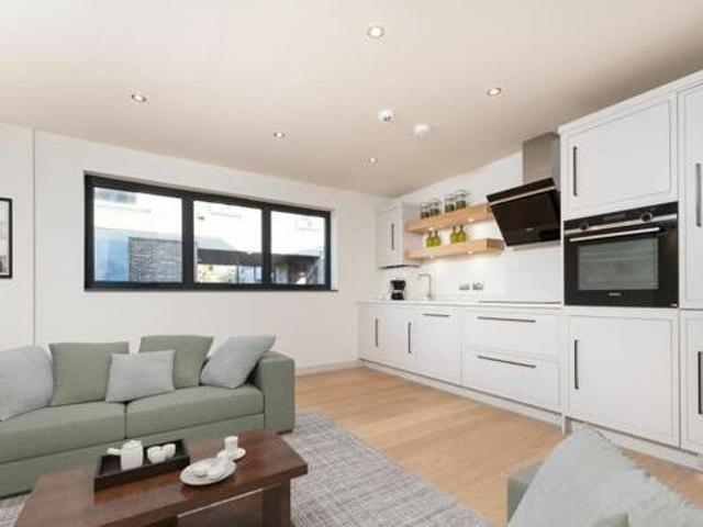 House for sale in The Slade, Oxfordshire