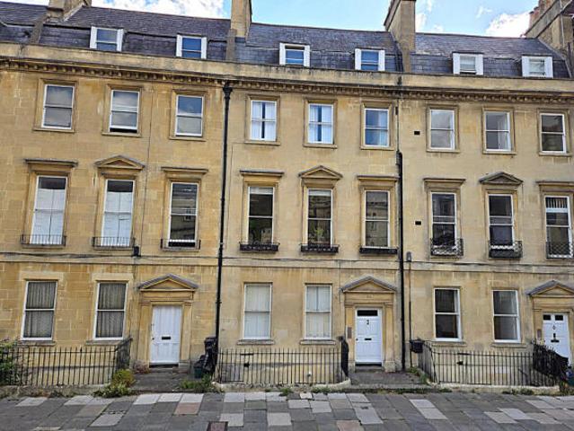 Apartment for sale in Bath, West of England