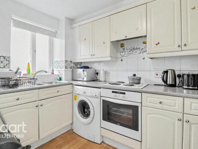 Apartment for sale in Moulsham, Chelmsford