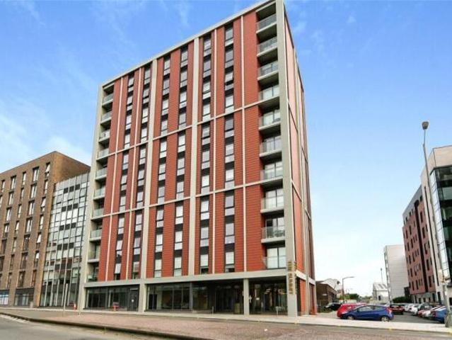 Apartment for sale in Calderstones