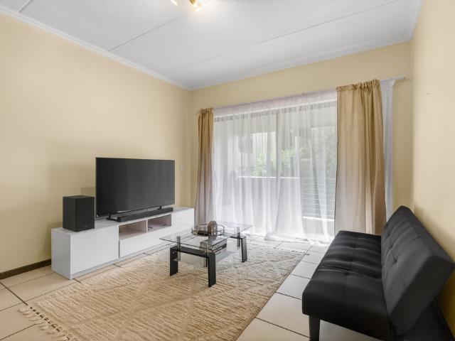 Apartment for sale in Paulshof, Alexandra
