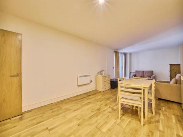 Apartment for sale in Old Kent Road, Greater London