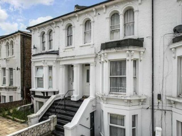 House for sale in Upchurch, Gillingham