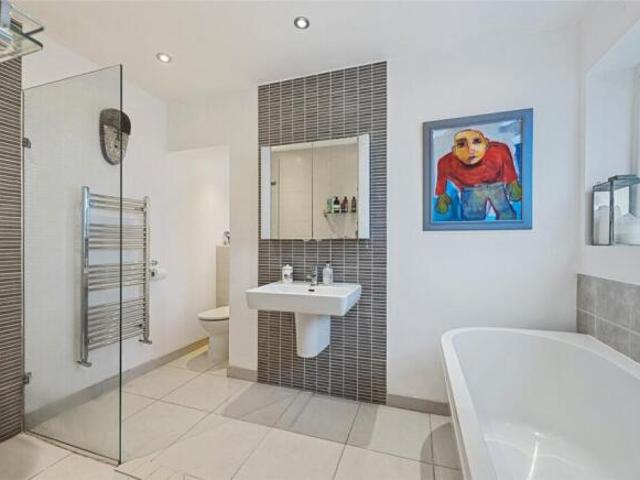 Apartment for sale in Cat Hill