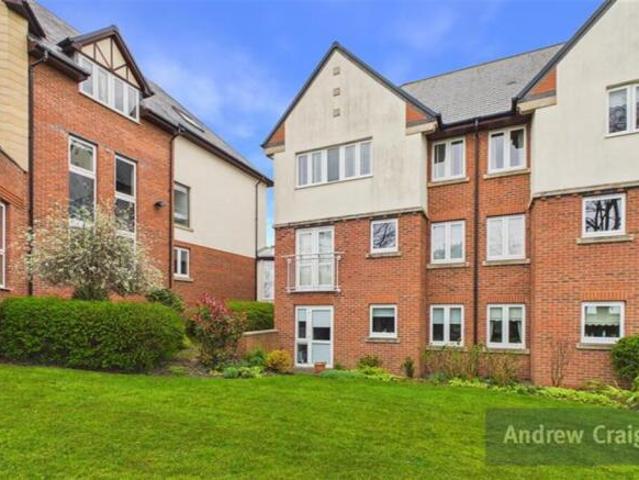 Apartment for sale in South Lane, West Yorkshire