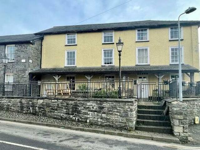 House for rent in Lyons, Greater London