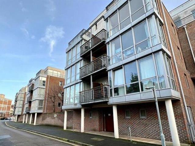 House for sale in Spring Vale, Hampshire
