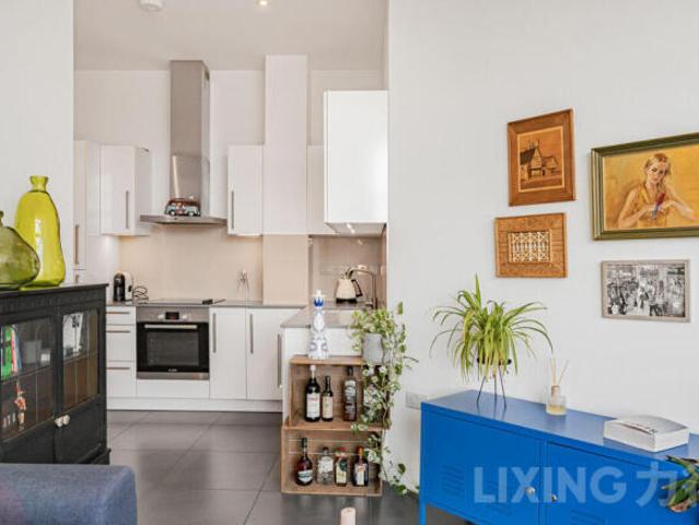 Apartment for sale in Woolwich, Greater London