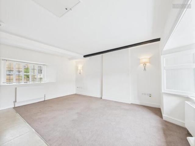 Apartment for sale in Peterborough, Cambridgeshire and Peterborough