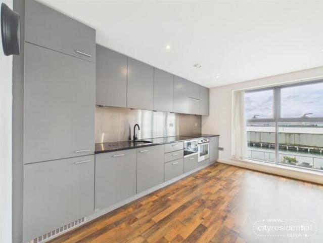 Apartment for sale in Calderstones