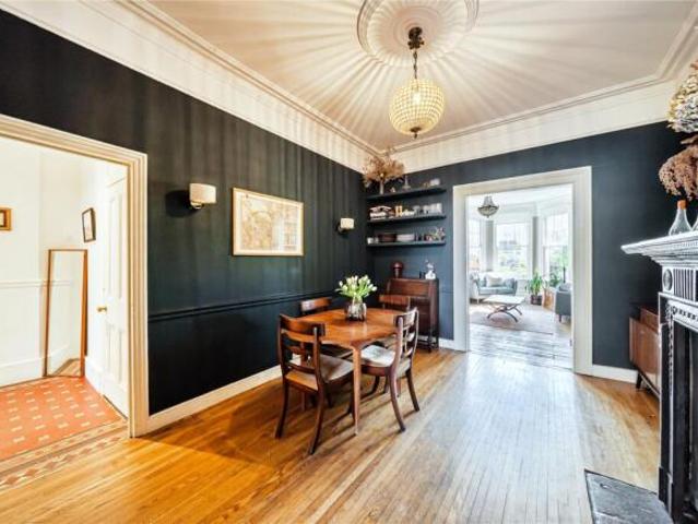 Apartment for sale in Cat Hill