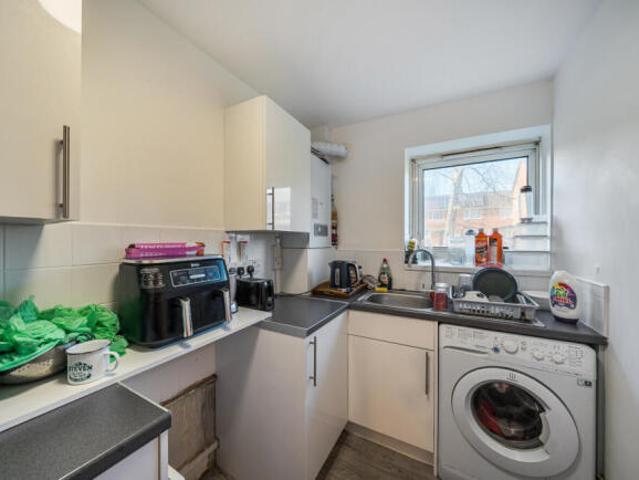 Apartment for sale in Southampton, England