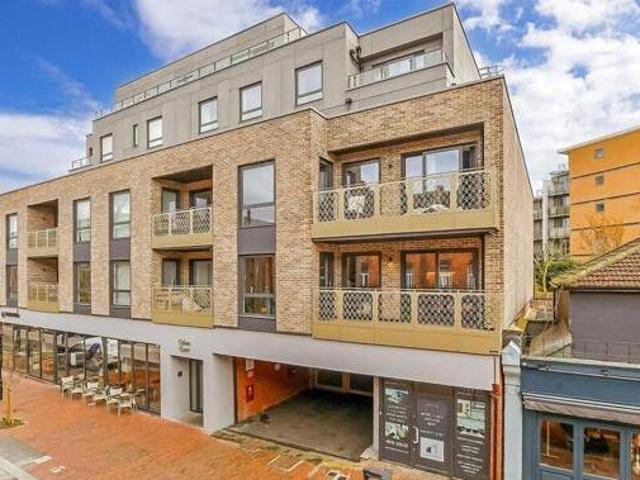 House for sale in Surrey, England