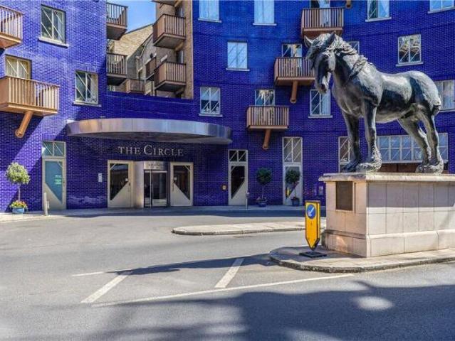 Apartment for sale in Bermondsey Village, Greater London