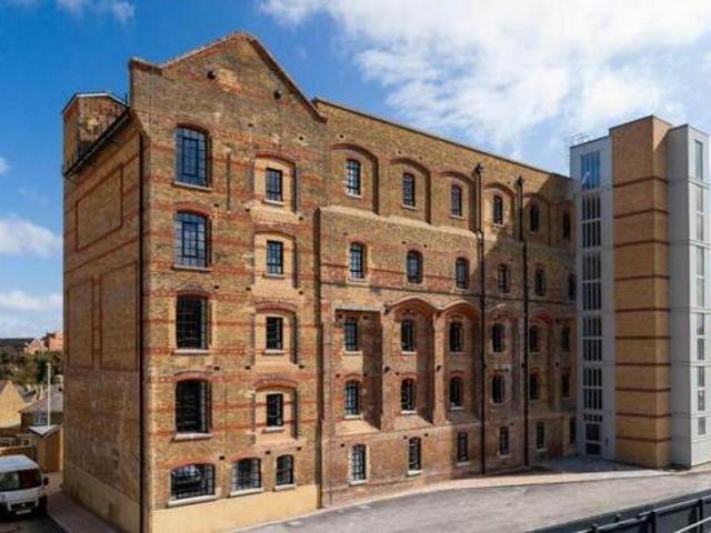 House for sale in Whitehall, Acol