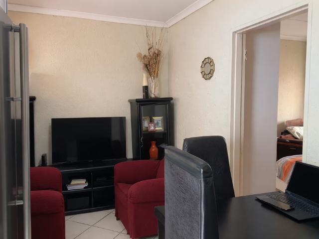 Apartment for sale in Mohlakeng, Gauteng