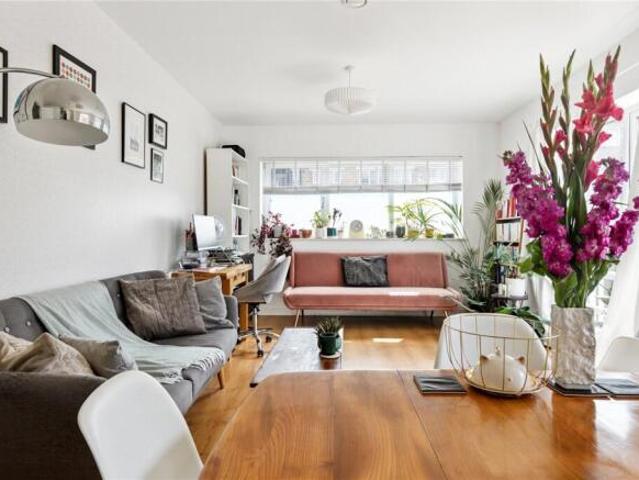 Apartment for sale in Cat Hill