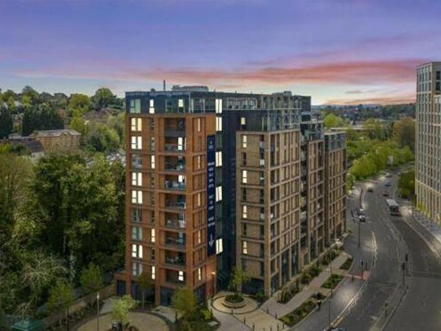 House for sale in Red Hill, Surrey