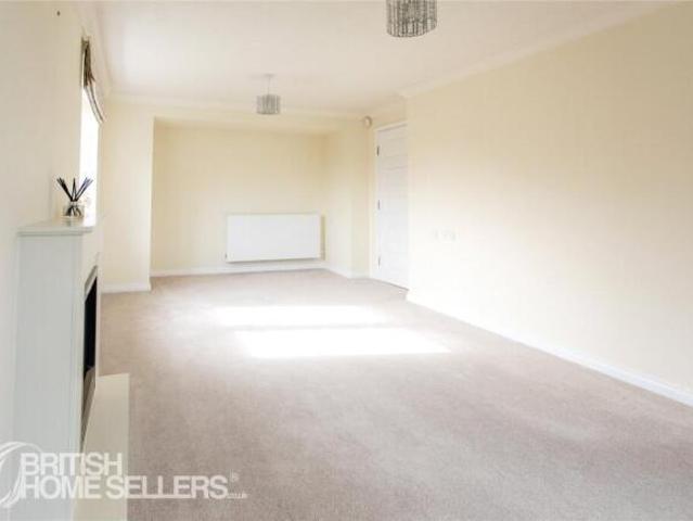 Apartment for sale in Slough Glebe Farm, Bledlow Ridge