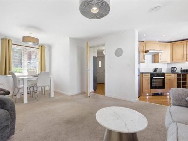 Apartment for sale in Alton Barnes