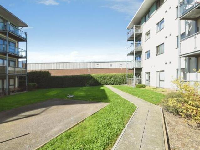 Apartment for sale in Navestock Side, Essex
