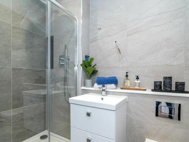 House for sale in Barton Stacey, Hampshire