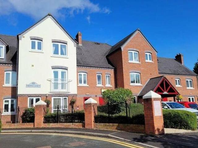 House for sale in Leyfields, Kettlebrook
