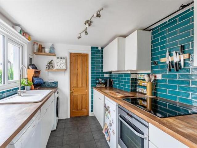 Apartment for sale in Brighton & Hove