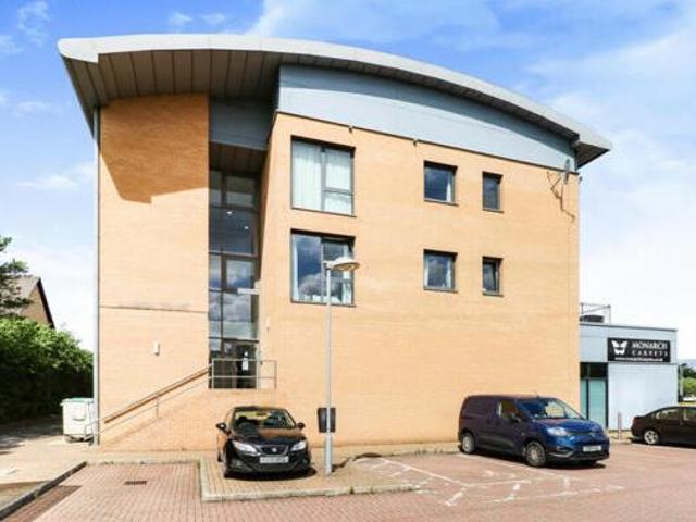 House for sale in Rugby, Warwickshire