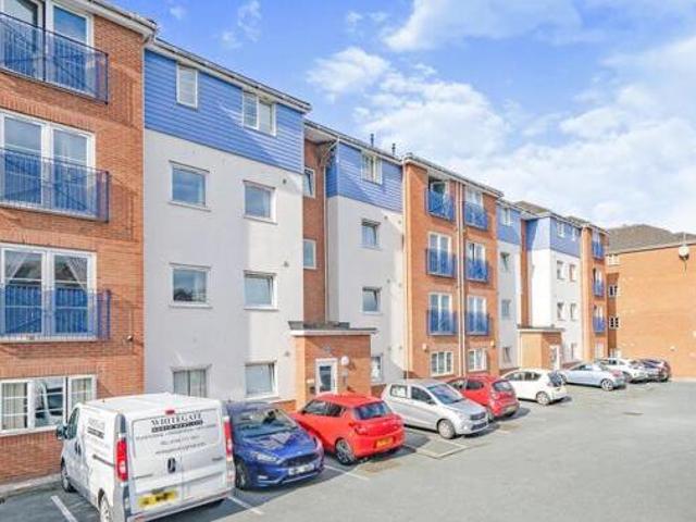 House for sale in Halton