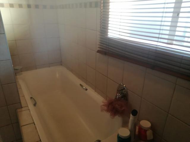 Apartment for sale in Tlhabane, North West