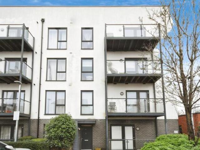 Apartment for sale in Romford, Greater London