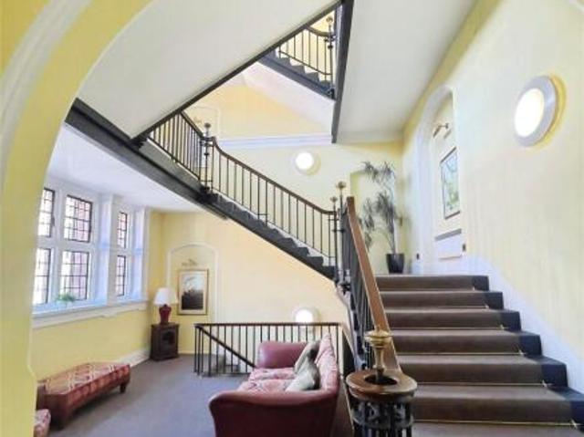 Apartment for sale in Worcestershire