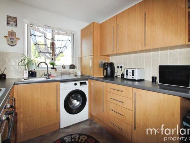 Apartment for sale in Swindon