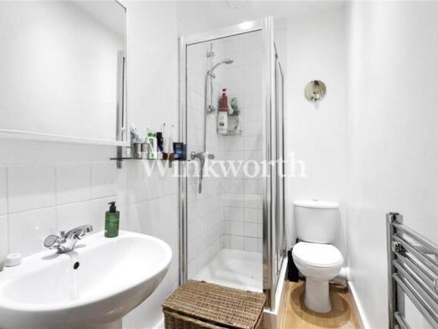 Apartment for sale in Cat Hill