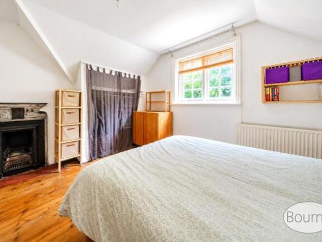 Apartment for sale in Charlotteville, Guildford