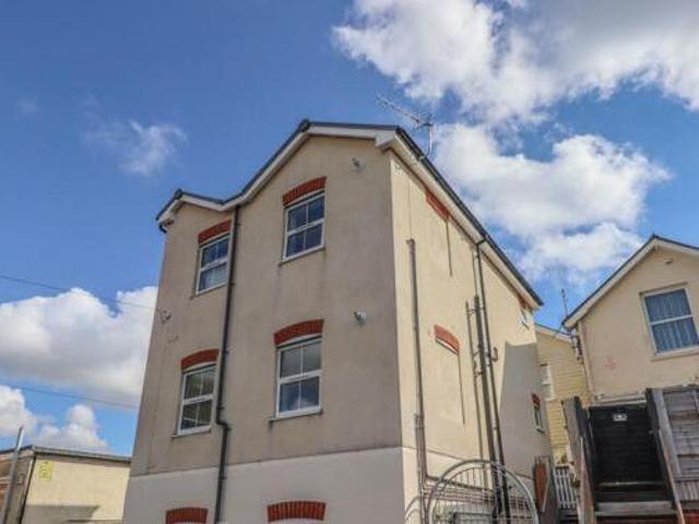 House for sale in Lower Hyde, Shanklin