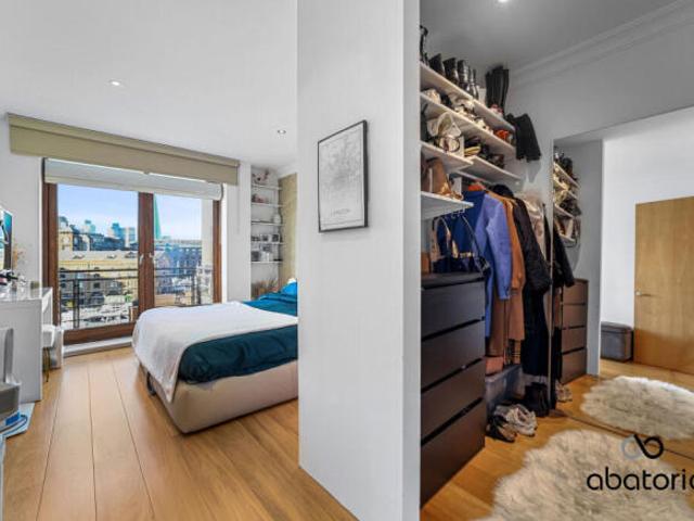 Apartment for sale in Cat Hill