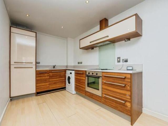 Apartment for sale in Park Central, Birmingham