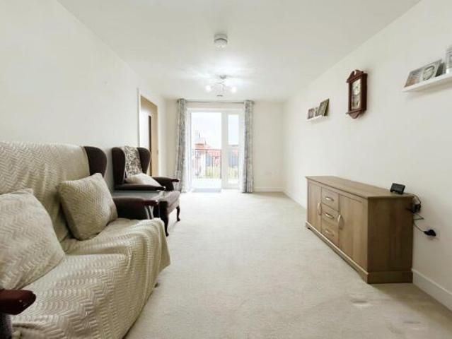 Apartment for sale in Priest Down, Hampshire
