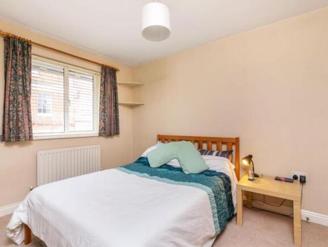Apartment for sale in Hampshire