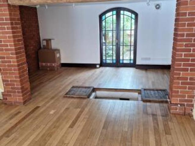 Apartment for sale in Key Street, Suffolk
