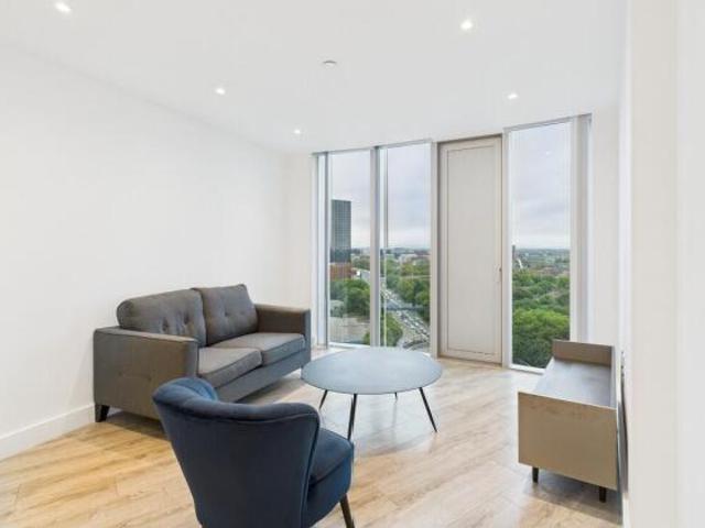 Apartment for sale in City Centre, Georgia