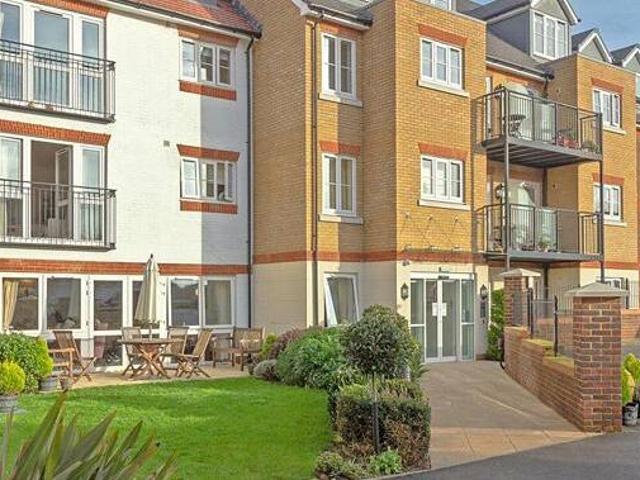 House for sale in Snipeshill, Oad Street