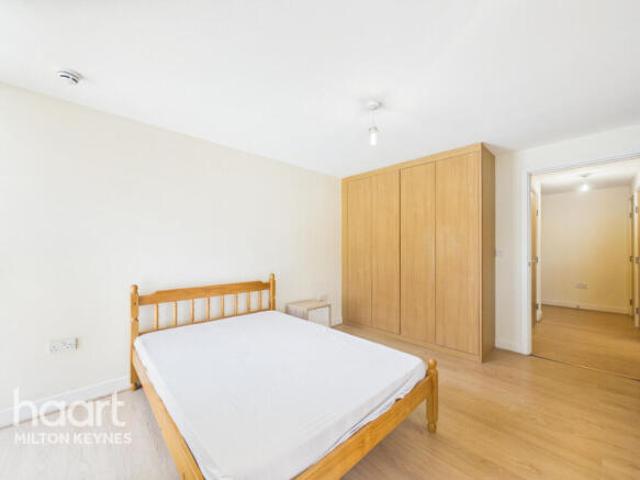 Apartment for sale in Milton Keynes