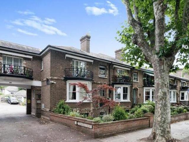 House for sale in Alton Barnes