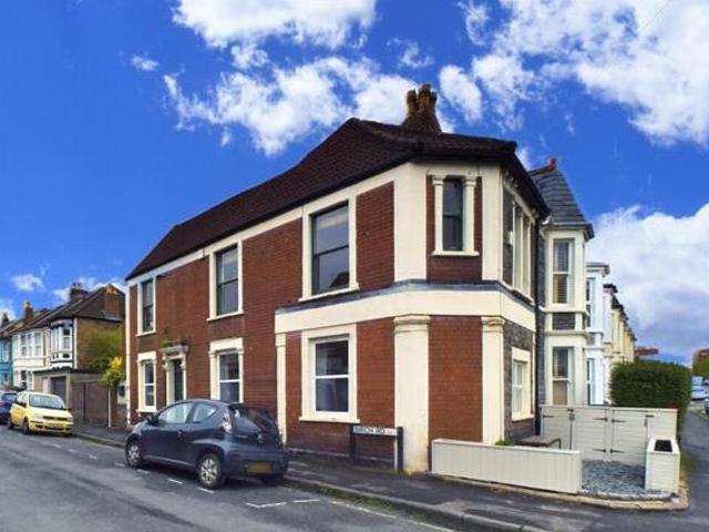 House for sale in Feckenham, City Of Bristol