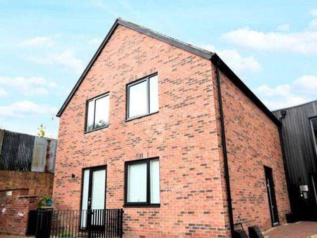 House for sale in Alverton, East Midlands