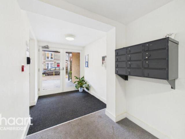 Apartment for sale in Chesterton, Arbury