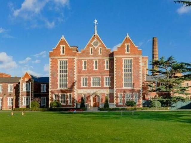 House for sale in City of London, Greater London